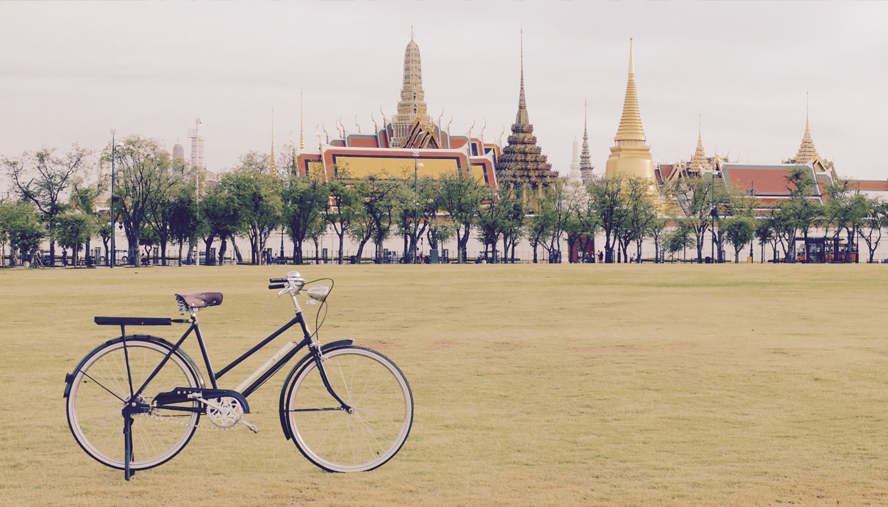 Vintage bike in front of Grand Palace